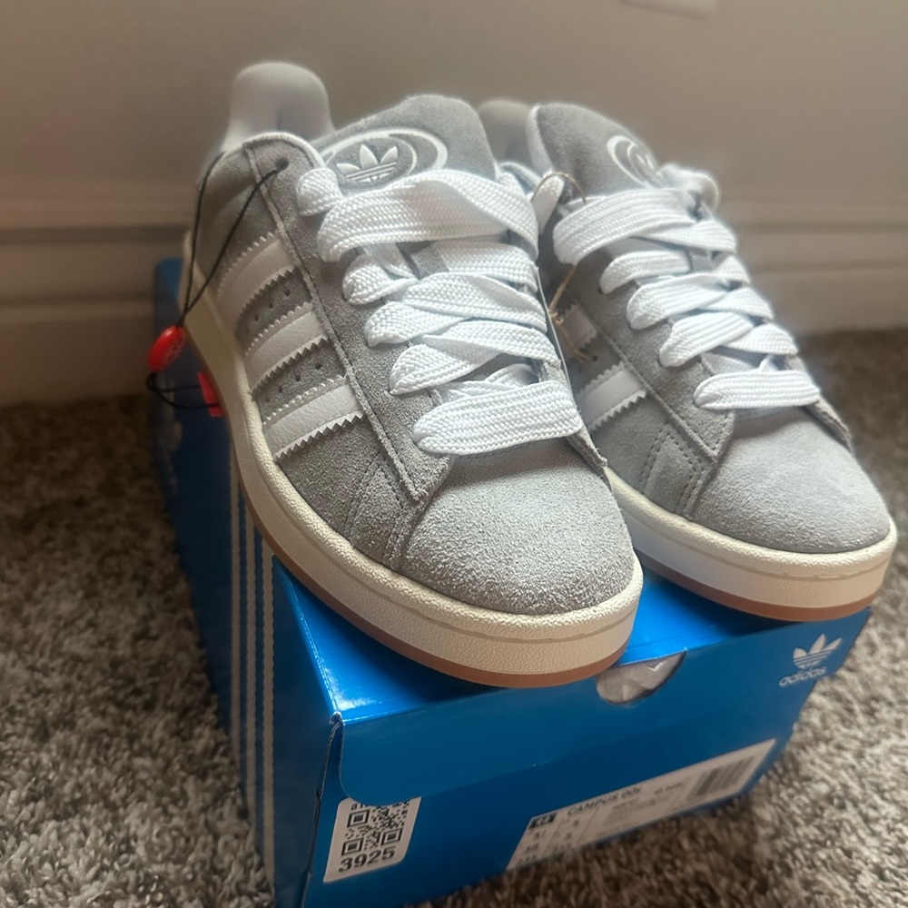 Adidas Campus 00s